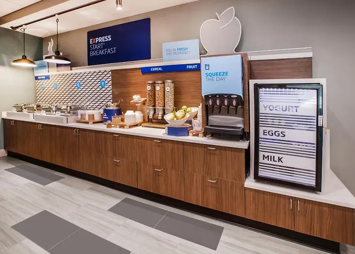 Holiday Inn Express Hotel & Suites North Seattle - Shoreline, An Ihg Hotel